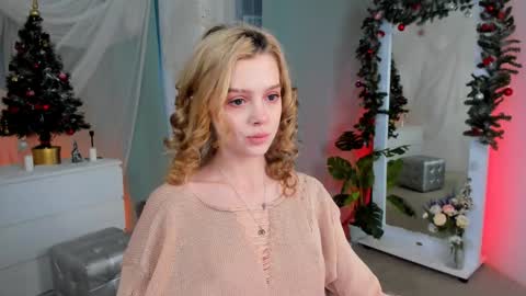 Snapshot of little_anitta chatting on January 8, 6:41 am Anita B-day stream on 7TH DEC online show from January 8, 6:41 am
