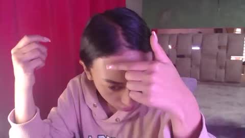 Aliciaparaisss online show from December 18, 9:41 pm