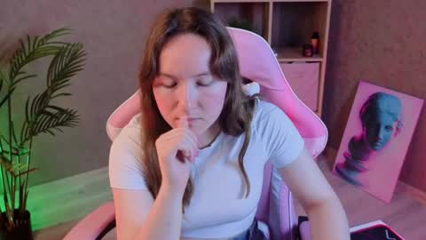 Alexandra online show from May 6, 2:15 am