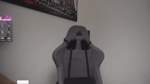 Help me reach 100 likes online show from April 7, 7:16 pm