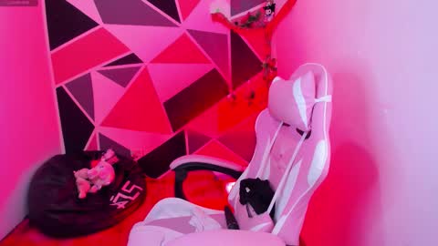 Carol  online show from March 28, 6:51 pm