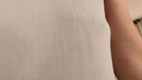 little_heart_andreea online show from May 5, 10:24 pm