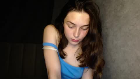 Mia   Im online every day 1530 PM in New York  2030 PM in London online show from May 21, 9:02 pm