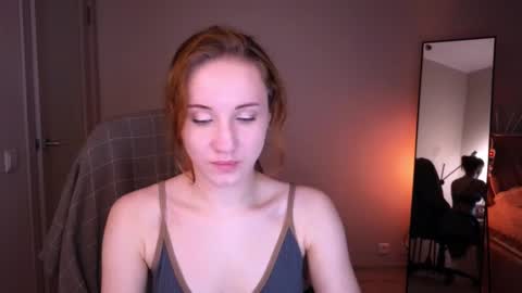 little_pretty_woman online show from March 15, 5:48 pm
