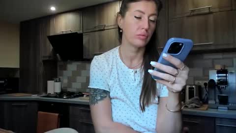 my Instagram  online show from September 23, 6:33 am