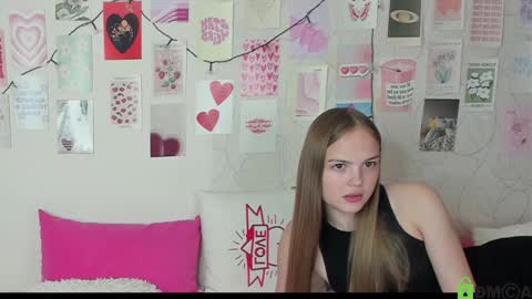 Kriss online show from October 18, 8:17 am