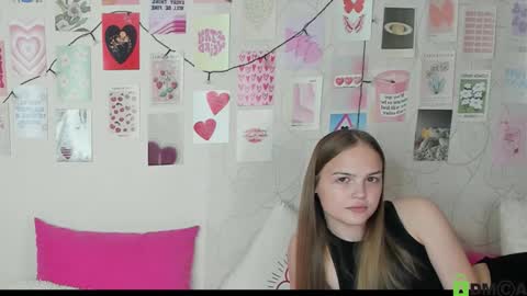 Kriss online show from November 14, 10:48 am