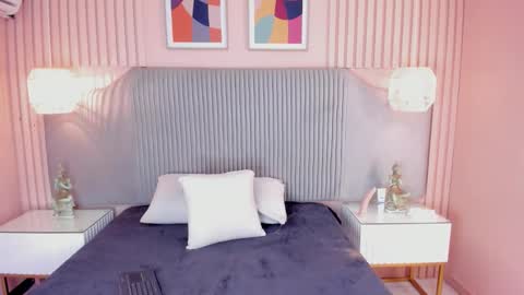 little_roose online show from October 1, 11:59 am