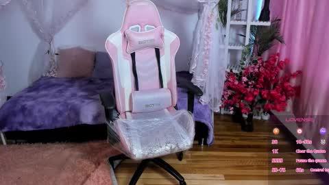 Xiom online show from December 3, 12:40 pm