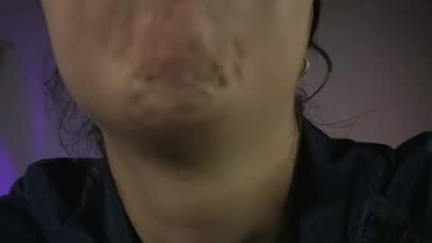 littlee_emma_ online show from May 16, 11:59 pm