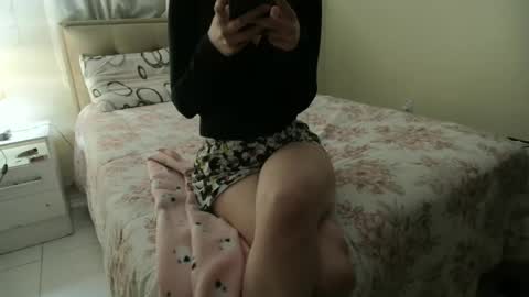littlejinxxx online show from September 13, 12:40 am