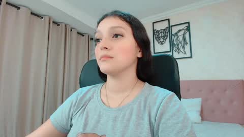 Sarahs Room online show from May 6, 1:09 am