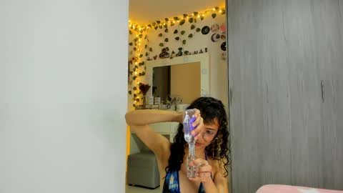 Luna online show from April 7, 8:22 pm