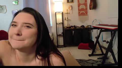 Snapshot of littlesub_e chatting on October 21, 12:42 pm Eliza online show from October 21, 12:42 pm