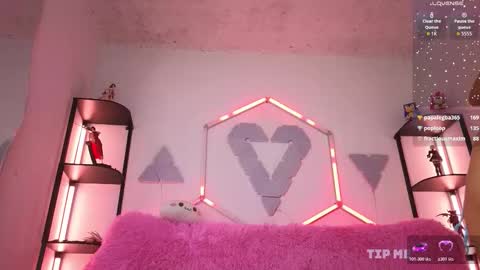 littlevixen18 online show from November 14, 2:28 pm