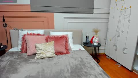 Leona Lewis online show from December 26, 1:18 am