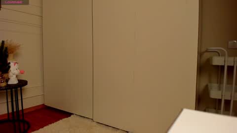 Leona Lewis online show from January 8, 1:11 am