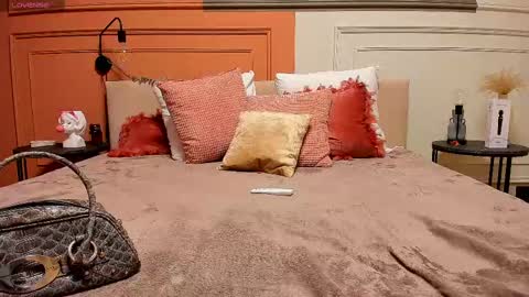 Leona Lewis online show from February 10, 1:03 am