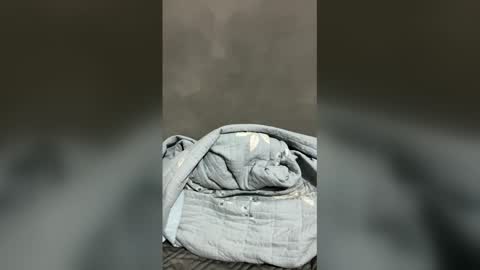 Liu-liu online show from April 1, 1:41 pm