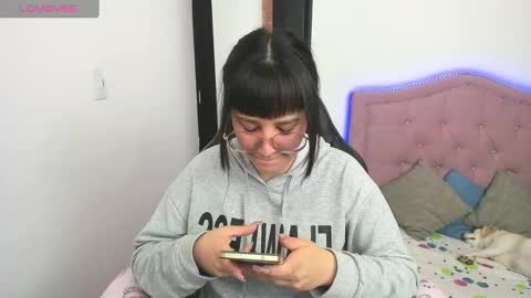 Katalina Novoa. online show from December 30, 7:42 pm