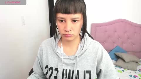 Katalina Novoa. online show from January 5, 2:52 pm