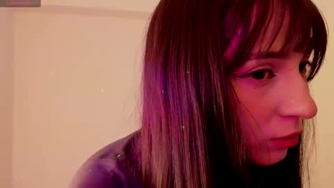 Snapshot of livemakio chatting on February 5, 7:18 am Liz online show from February 5, 7:18 am