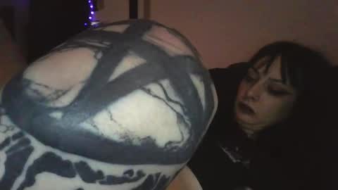 Liv Mirage online show from December 2, 11:07 pm