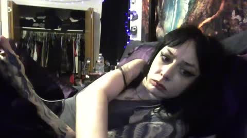 Snapshot of livmirage chatting on January 29, 3:37 pm Liv Mirage online show from January 29, 3:37 pm