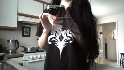 Snapshot of livmirage chatting on February 1, 6:51 pm Liv Mirage online show from February 1, 6:51 pm
