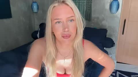 olivia online show from March 23, 1:12 am