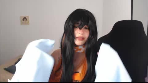 Elizabeth online show from May 15, 7:44 am