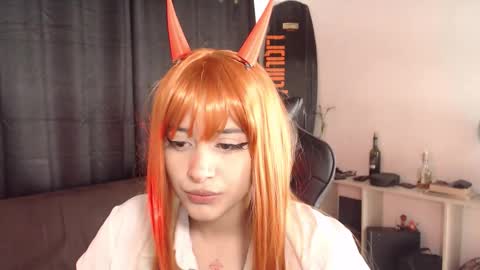 Elizabeth online show from November 11, 10:18 pm