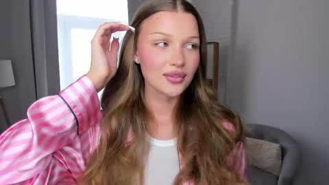 Liza online show from March 28, 12:26 pm