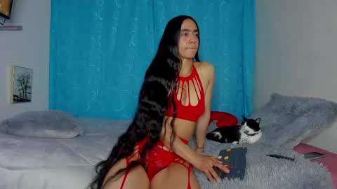 lizeth online show from May 27, 1:27 am