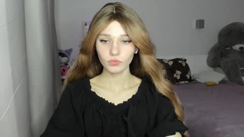 lizza_a online show from March 22, 6:58 pm