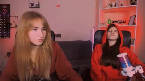 lizzie_boom online show from November 10, 8:26 pm