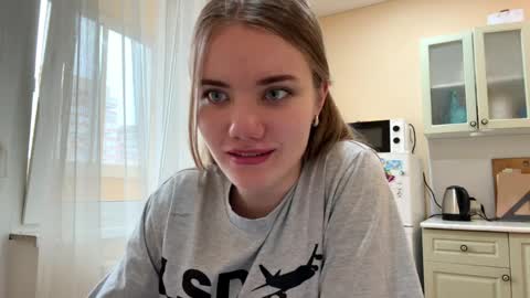 logancadarette online show from April 9, 12:10 pm