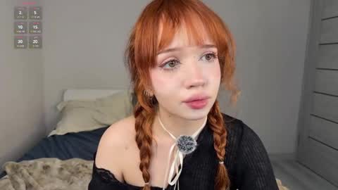 loiibambix online show from May 16, 7:02 pm