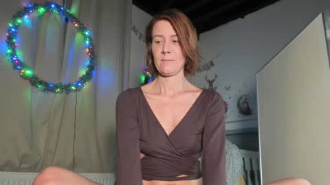 lola_belgium online show from January 4, 4:11 pm