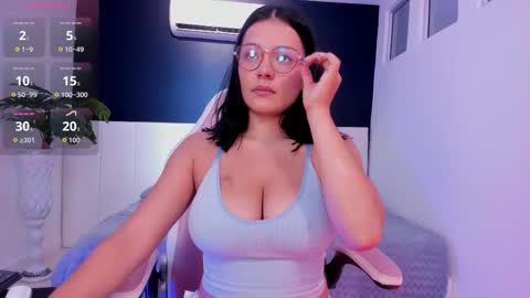 lola_sweeet18 online show from February 26, 10:58 am