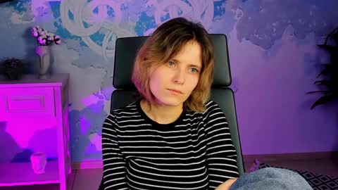 Snapshot of lolaasmus chatting on January 31, 3:11 pm I consider myself the god Loki but life just calls me LOL online show from January 31, 3:11 pm