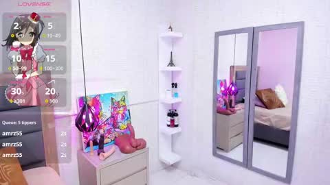 LOLA online show from October 9, 3:43 am