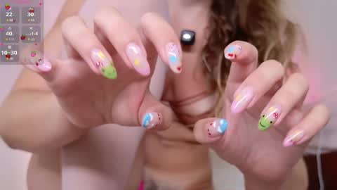 Lolatheangel online show from May 25, 1:43 pm