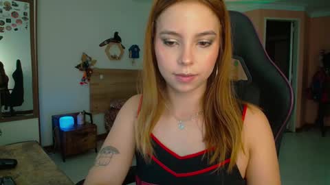 Lola doll online show from October 31, 6:01 pm