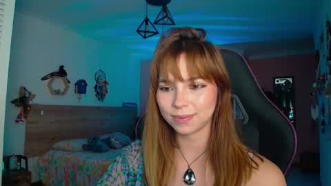 Lola doll online show from October 12, 10:23 pm