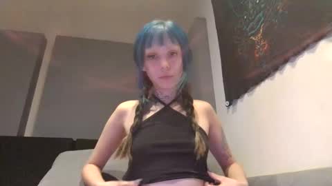 Snapshot of loleeta69 chatting on December 9, 11:13 pm loleeta69 online show from December 9, 11:13 pm