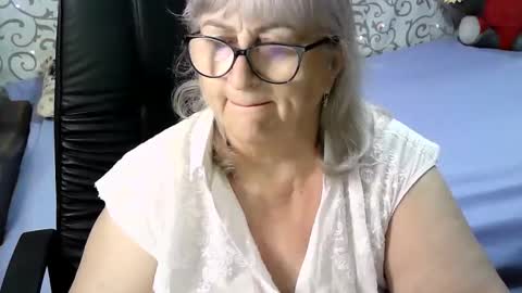LolkaAlyss online show from January 14, 7:00 pm