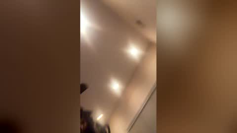 lollasweets online show from December 21, 8:51 am