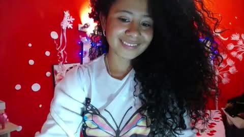 lollita_little online show from November 18, 6:53 pm