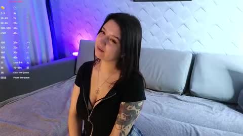 Alex online show from October 5, 7:52 pm